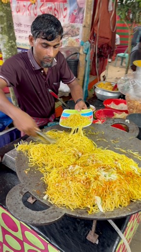 Delicious Roadside Chicken Noodles | Street Food Collecting
