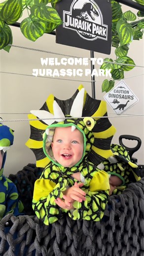 Jurassic Park: Adorable Outfits for Family Fun
