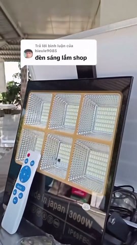 Đèn Năng Lượng Mặt Trời 3.000W - Giá Sốc Hôm Nay!