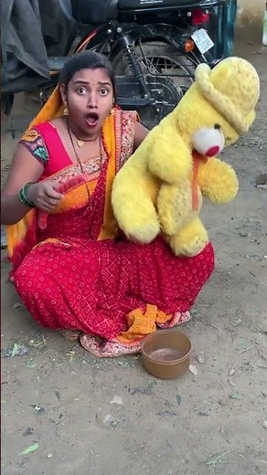 Introducing the "VitaWear SmartBand," a next-generation wearable gadget🎉