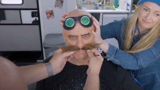 Watch Jim Carrey transform into Dr. Ivo Robotnik in #SonicMovie3 - in theaters December 20. | MOVIECLIPS