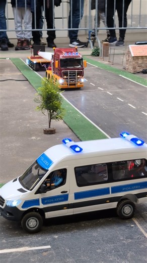 ROTOR BLADE TRANSPORT, MEGA RC TRUCKS, HEAVY HAULAGE in Lingen Modellbaumesse ,,Trucks im Parcours