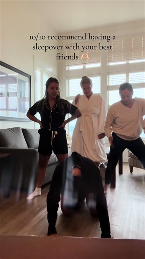 High School Softball Team Dance: Easy Sleepover Routine