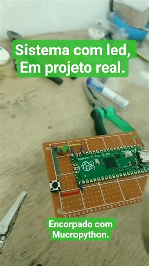 Circuitos simples revelam grandes ideias.LED + botão + resistor com Raspberry Pi Pico 🔌💡#Raspberry