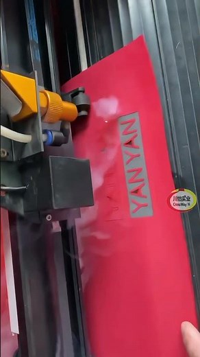 laser cutting vinyl with Roll laser cutting plotter machine