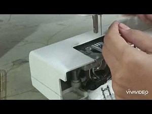 How to Clean and oil Singer Sewing machine | @SingerSewingCompany singer tradition 2263 ®™