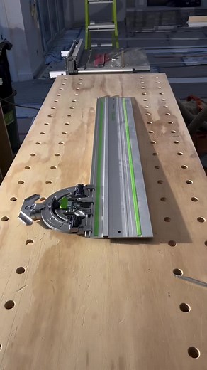 Repeatable, perfect cuts is what I’m looking for. This guide rail angle stop is really cool. I just have it locked in at 0 but it will cut 60° both ways. I’ll show more of that soon. The adjustable stop just makes this so handy. Cutting sheets down the the TSC55. Once you go cordless..:.you don’t go back. #festool #diy #tracksaw #howto #construction #carpentry #carpenter