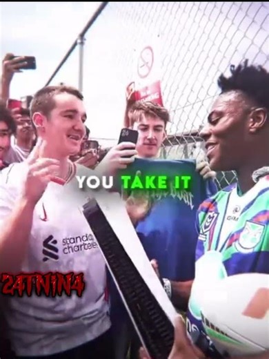 fan gives ishowspeed ps5 but 😅 #football #shorts #video