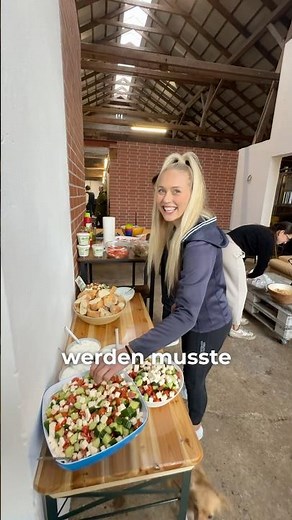 We invited our new neighbors🫶🏼 #countrylife