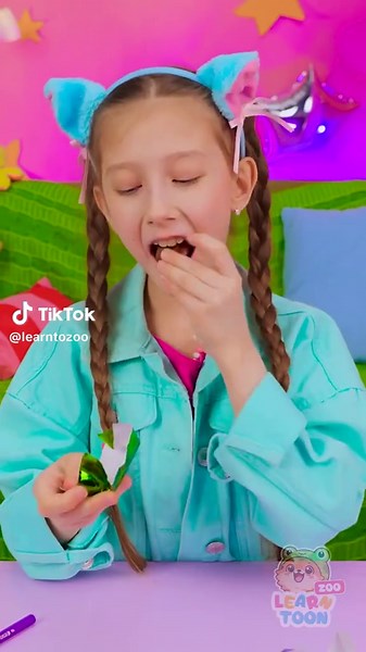 DIY Hand Band Ring with Chocolate Cover for Kids