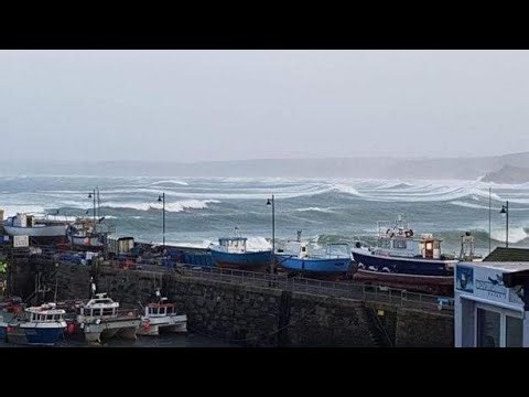 The Harbour, Newquay, United Kingdom | Travel Lover