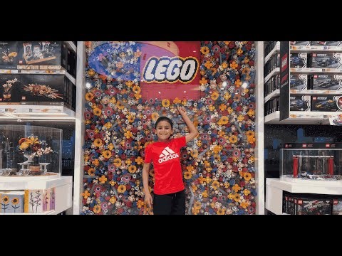 Creating my own lego figure in Dubai Mall 😍😍😍