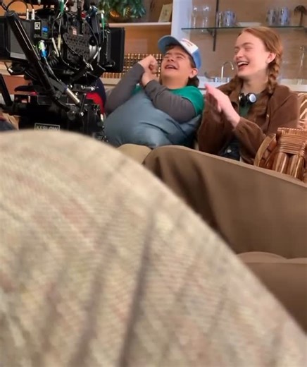 Sadie Sink Fanpage on Instagram: "Behind the scenes of Stranger Things 4 I love this scene and this behind the scenes video of Gaten, Sadie and Caleb laughing after is so cute"