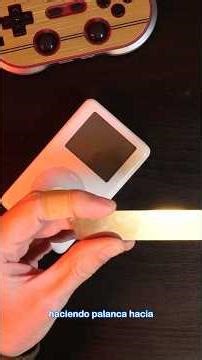 This is how to properly open an iPod Classic to modify it with a new microSD card and battery.