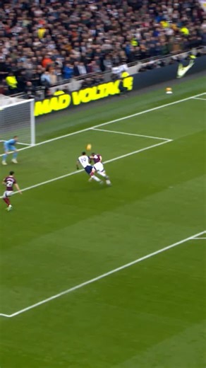 90 goals in 90 seconds ⏱️ Watch all of our strikes from 2025 🔥 | Tottenham Hotspur