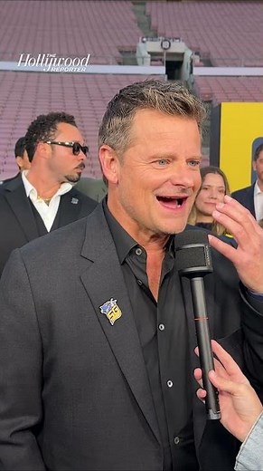 #SteveZahn Had a Problem Holding in His Laughter Working With #GlenPowell as #ChadPowers #shorts