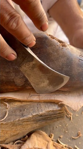 From Craft to Class – Leather Perfection#craftsmanship