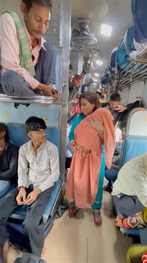 Main kaise jiyo bhole baba use likh de mere mukadr me only action hai dosto 😭