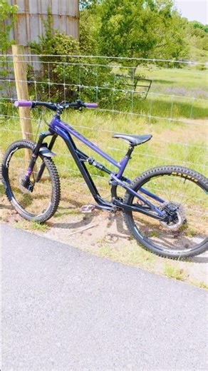 Polygon Siskiu T8 vs T9 UDH: Which is the best looker? #mtb #mountainbike ​⁠‪@bikesonline‬