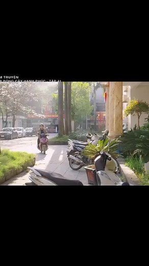 Exploring Moments of Connection in Urban Settings