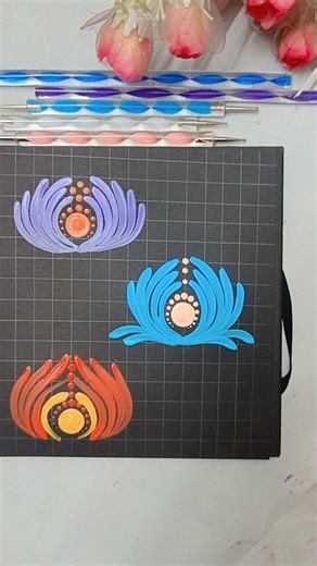 🌸 Day 6 – Gentle Bloom Pattern | Brushstroke Challenge 🌸 Every mandala has a heart — and today, it begins with a single center dot surrounded by slightly enclosed petals that feel like a flower ready to bloom. 💫 This pattern is perfect for practicing brush control and symmetry, especially around tight curves and enclosed strokes. Each petal flows softly inward, teaching balance, rhythm, and patience with every movement. 🎨 💙 Today’s Practice Focus: • Brush angle control for tight curves • Ba