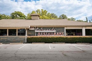 What To Order At Atlanta's Second-Oldest Restaurant, According To Longtime Staff