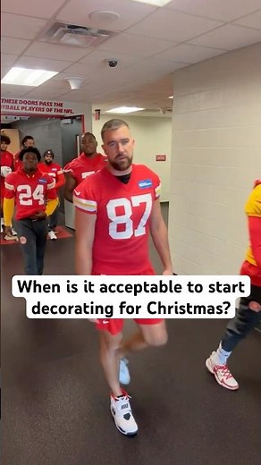 November 1 or after Thanksgiving? Let us know ⬇️