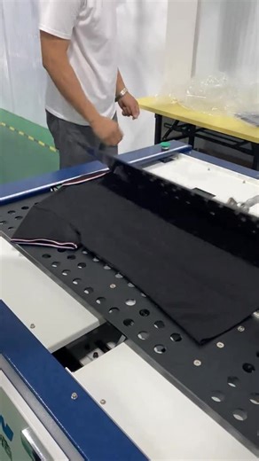 Made in dohko on Instagram: "Automatically folding packaged clothes . . . #garmentmanufacturing #garmentmanufacturer #clothingmanufacturer #clothingbrand #fashiondesigner #garmentfactory #clothingfactory #fashionfactory #apparelmanufacturing #apparelfactory #domesticfashion #samplemaking #patternmaking #patternmaker #partnerup #americanmade #madeinamerica #clothingmaker #apparelmanufacturer #clothingproduction #clothingmanufacturing"