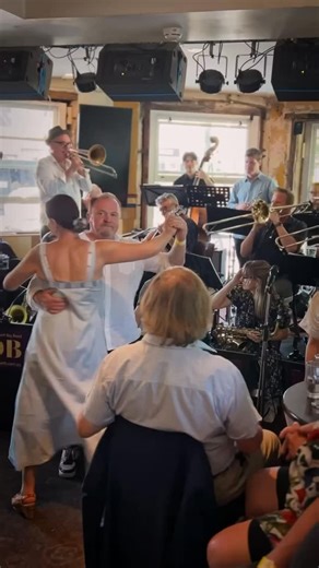 🎷 Let the good times roll this weekend at Unity Hall! 🍻🎶 WEEKDAYS 🍹 Happy Hour – 4–6PM | Schooners from $6.30 WEDNESDAY 🃏 APL Poker Night – 6:30PM THURSDAY 🎫 Members Badge Draw – 6–7PM FRIDAY 31ST OCTOBER 🥩 Meat Raffle – 5–6PM 🎸 Live Music: OZ ICONS – 9PM–12AM 🎧 DJ spinning till late SATURDAY 1ST NOVEMBER 🏇 Punters Club – 1–3PM 🎤 Live Music: Dan Romeo Trio – 9PM–12AM 🎛 DJ spinning till late SUNDAY 2ND NOVEMBER 🎷 The Big Band Jazz – 3–6:30PM ✨ Three days, three epic bands – your long