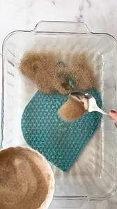 2.9M views · 10K reactions | With a buttery, flaky crust, cinnamon sugar topping, and creamy, tangy cheesecake filling, this Churro Cheesecake is both easy to make and ridiculously good. These cheesecake bars require just 6 ingredients and are perfect for serving a crowd  #blogger #food #foodblogger #dessert #michiganblogger #bakery #bakinggoals #ohmyyum #recipes #recipe #recipedeveloper #easyrecipe #churro #cheesecake #cinnamonsugar | The First Year | Facebook