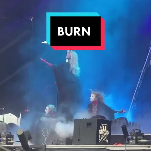 BURN🔥 Live at Welcome to Rockville!! & our first time with pyro!One of my favorite shows I’ve ever done! 🤘🏼🖤🎵 #inthismoment #burn #welcometorockville #tour #pyro #fire #bloodgirls #tourlife #rocknroll #metalhead #blondies #rockshow #dancer #performer #concert #musicfestival #rockville #fyp #inthismomentband #bts #mariabrink #liveshow #blood #metalfamily #metalmusic #welcometorockville2022 Thanks KBgrimes3 on Instagram for posting this video!!! 🙌🏼🤘🏼