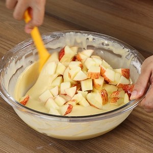 935K views · 4.9K reactions | The best apple pie that melts in your mouth | Divine Recipes | Facebook