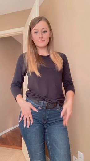 Nat T4RLady on Instagram: "Want to see them off?😏 #trending #capcut #TikTok #dadbod #bluecollar #babe #pretty #jeans #swimsuit #leggings #truck #toyota #4runner #diesel #mechanic #linesmen #hardworkingwoman #rateme #crush"