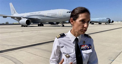 Vidéo Istres : la colonel Anne-Laure Michel, première femme à commander la base aérienne 125