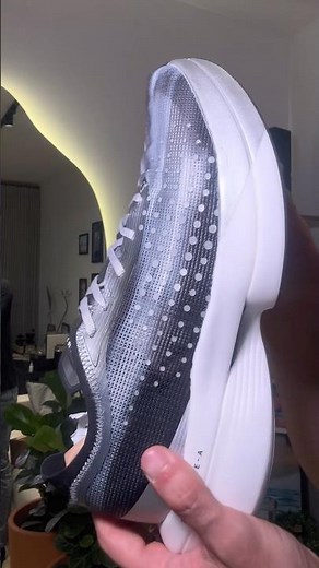 SUPER TÊNIS DE CORRIDA DA ZARA! 🔥 unboxing desse tênis que tem até placa de carbono #tenisdecorrida