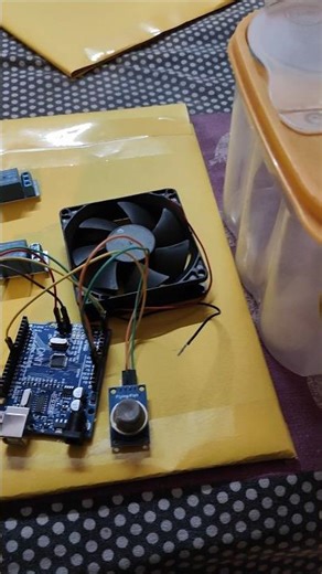 Underground Drainage Monitoring System #arduino #arduinoproject #tech #shorts #youtube #viralshort