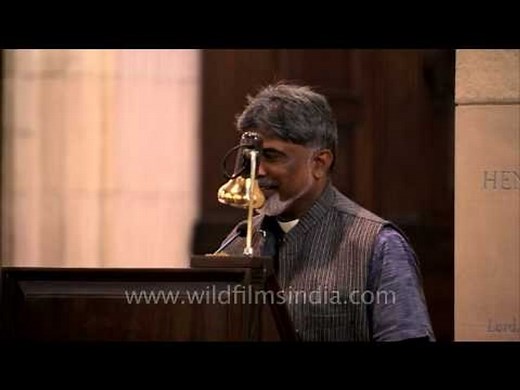 Rev. Dr. Paul Swaroop giving the invocation