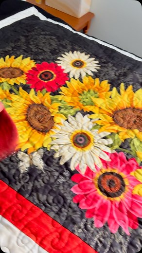 https://brownpeacockquilts.etsy.com/listing/4297340452 Cheerful sunflowers now available in my shop! Check out this cosy quilt finished on the back with high quality flannel. #madeincanada #cosyquilt #cosy #flannel #blankets #snuggle #brownpeacockquilts | Brown Peacock Quilts