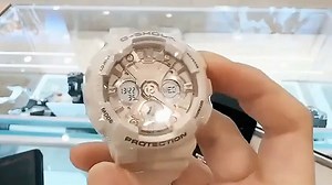 这款5164手表计时精准，防水性能出色，日常佩戴或游泳都能安心使用，续航稳定，满足通勤、运动多种场景需求。