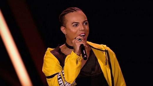 Wer wie Oxa einen Song à la "Toy" singt, MUSS zwangsläufig aus der Reihe tanzen – wie der Song selbst auch. 👠😄👠 #TVOG | The Voice of Germany
