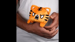 Watch TeeTurtle | Reversible Tiger on Amazon Live