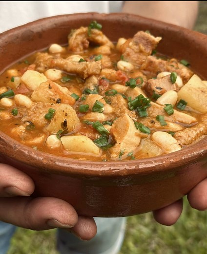 Receta de Guiso de Mondongo: Un Homenaje Culinario