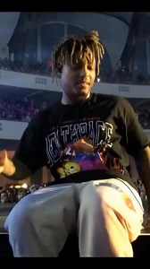 Juice WRLD Singing Robbery In The Crowd With Fans 🧃🌍🕊️ WHAT A LEGEND! ♾️ (Tags/ #juicewrld #foryou #music #rap #fyp) | JuiceJunkies
