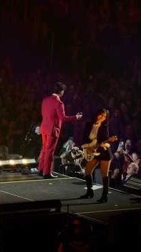 Jonas Brothers & JinJoo Lee “Cake by the Ocean” at MAG, Day 3 🎸 Part 4 of 4 #jonasbrothers