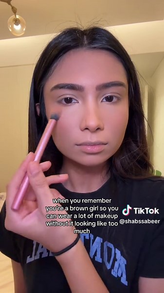 Dramatic Makeup Looks for Brown Skin Beauties