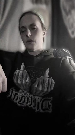 SmokeyBallz.💨💚💨 (@smokeyballz.suarez)’s videos with original sound - Foolish Poet 🪶