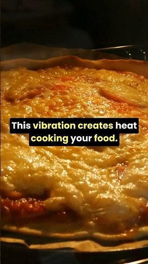 How Do Microwaves Heat Food But Not Containers? | Science of Microwave Cooking Explained #microwave