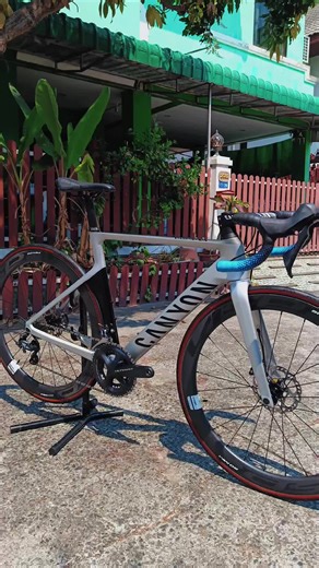 CANYON Aeroad CF SL 8: Unleash Your Ride in Thailand