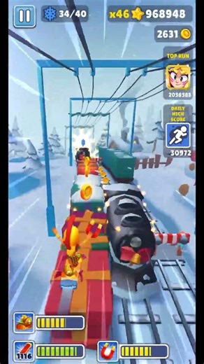 Subway Surfer North Pole Sleigh Ride Escaping Crash 😳 #shorts #subwaysurfers