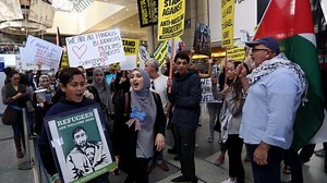 Trump signs new ‘Muslim ban’ on six countries